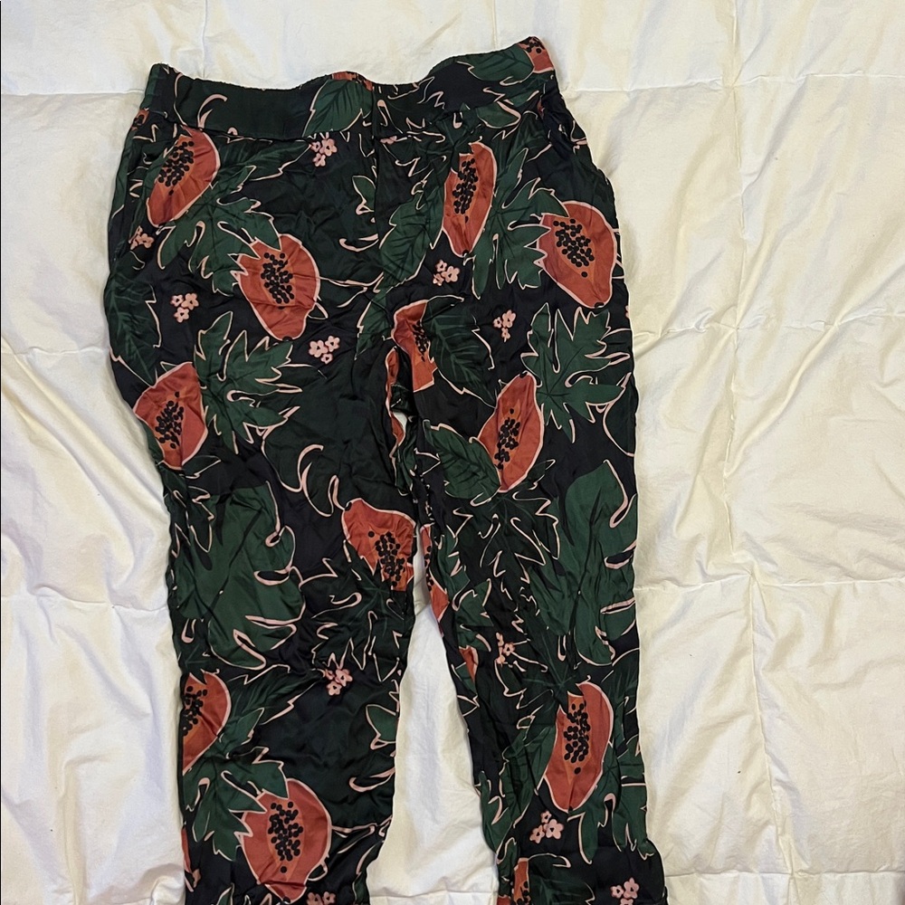 Smash & Tess + Bird Papaya 

Capri 

Size XL but fits like a Large